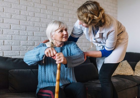 Quelles sont les solutions de maintien à domicile pour les personnes âgées en perte d’autonomie ?