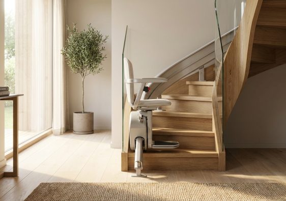Financement d'un monte-escalier : toutes les aides en 2026, en France et au Luxembourg
