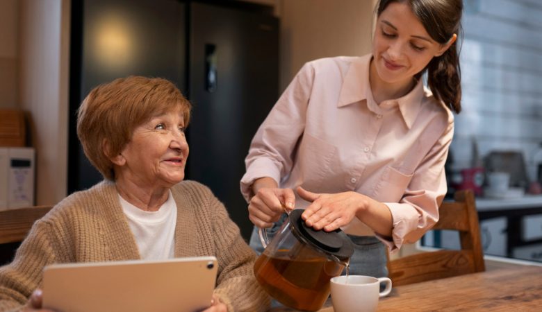 Les démarches et solutions pour financer l'adaptation du logement des seniors en 2026.